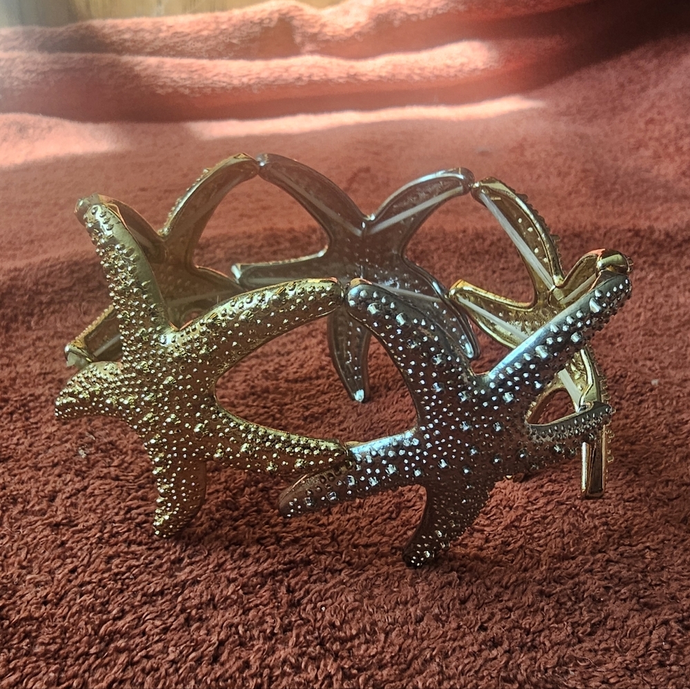 Starfish Chunky Bracelet Gold and Silver Color